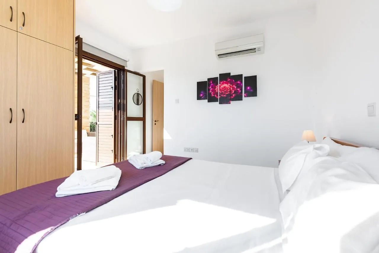 Villa Iris Ayia Napa
