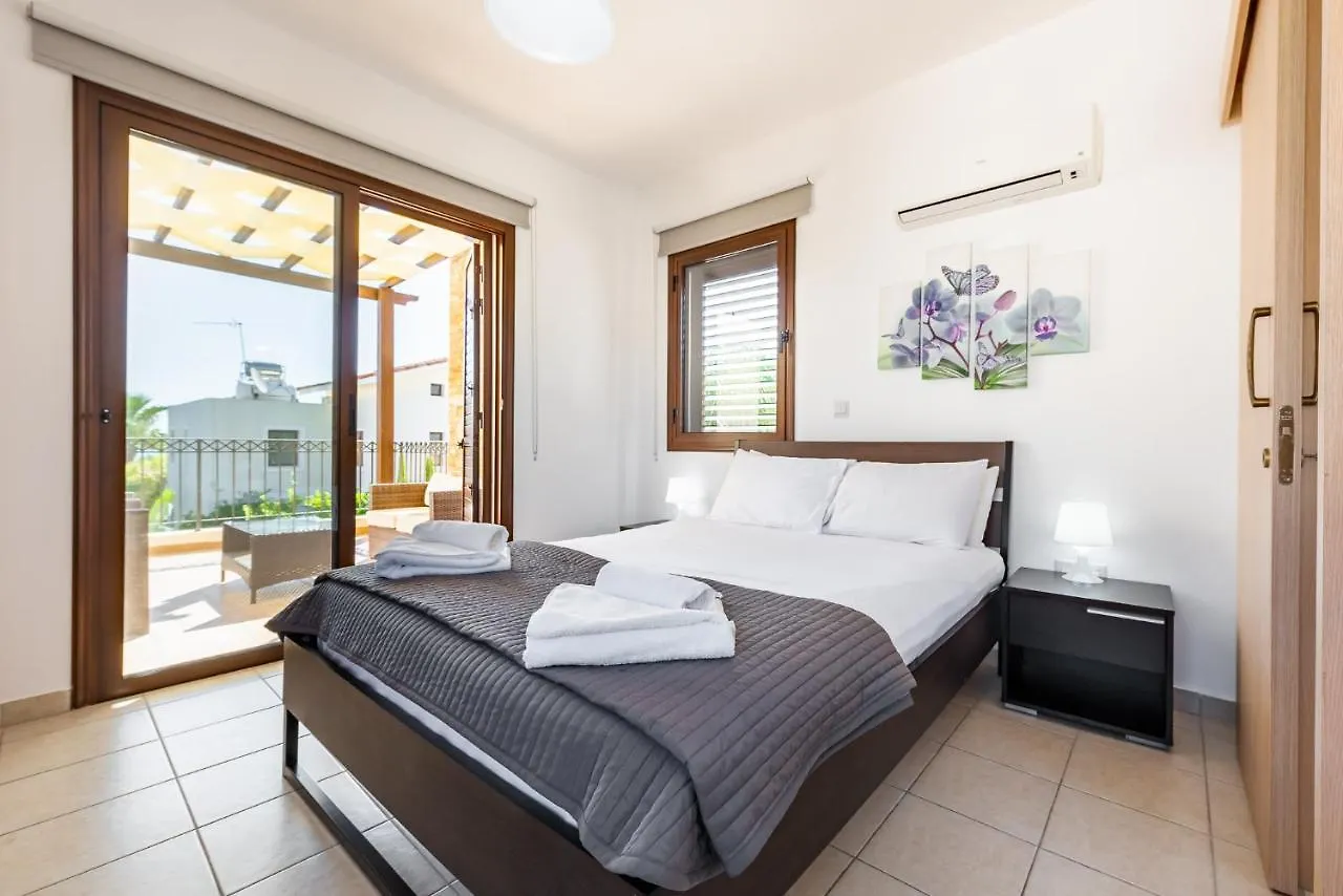 Villa Iris By Ezoria Villas Ayia Napa