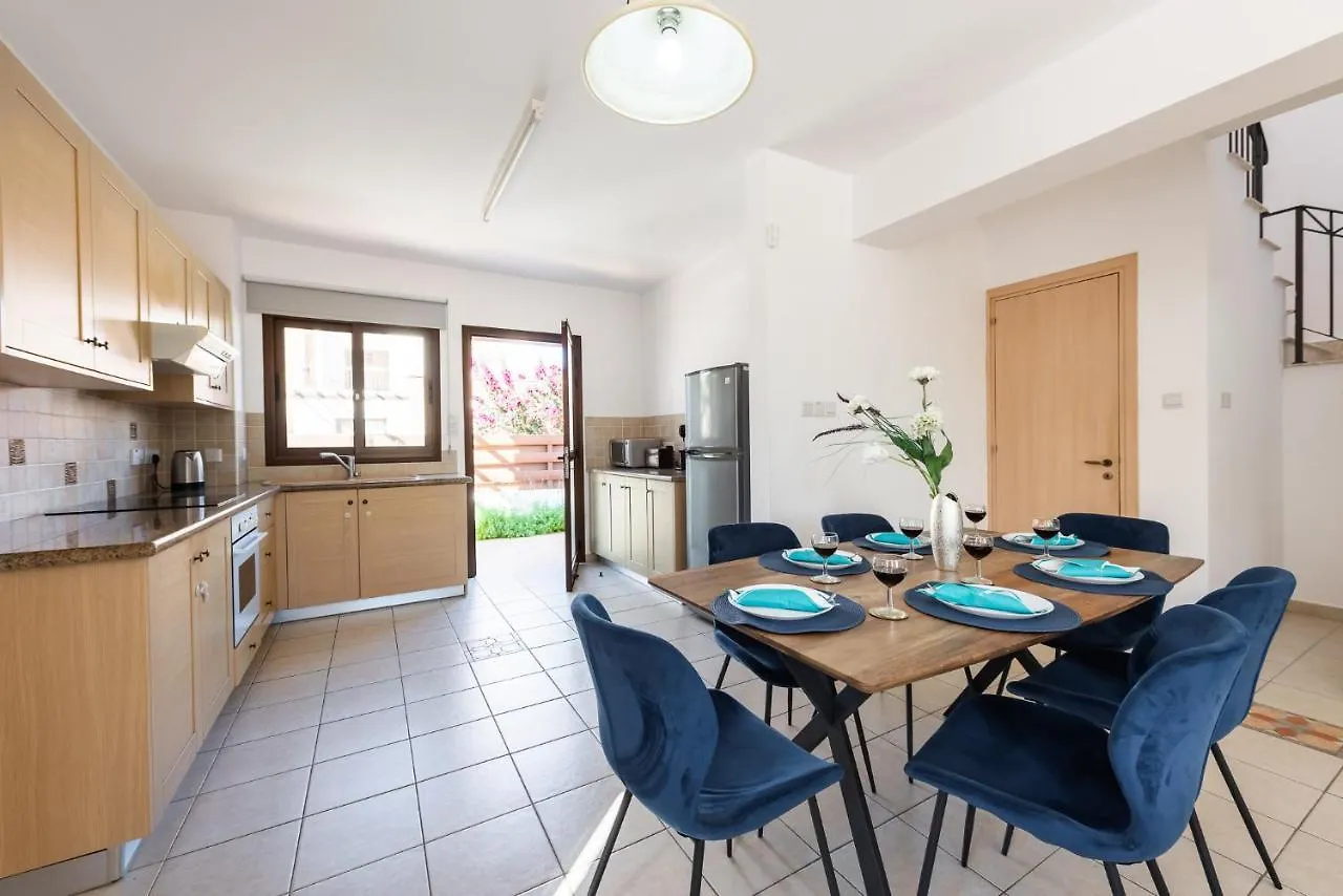 Villa Iris By Ezoria Villas Ayia Napa