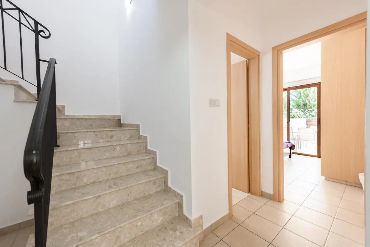 Villa Iris By Ezoria Villas Ayia Napa