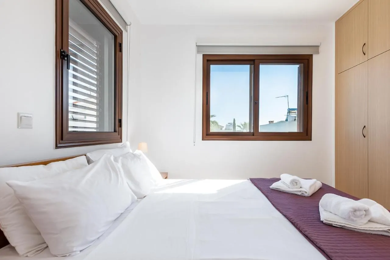 Villa Iris By Ezoria Villas Ayia Napa